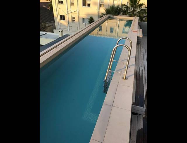 2 BEDROOM APARTMENT FOR SALE IN SEA POINT